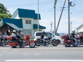 bike club riders in rankoshi hokkaido japan, harley davidson